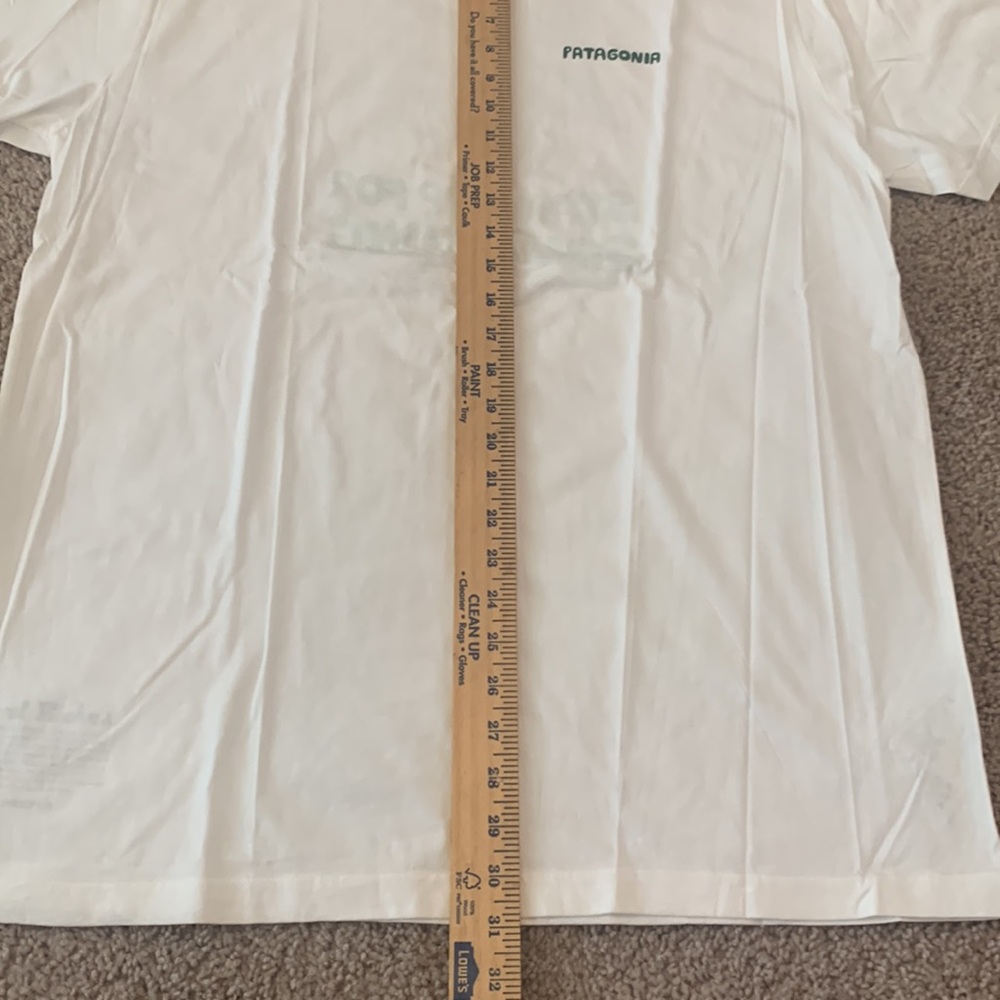 NWT Patagonia Organic cotton T-Shirt - Picture 3 of 5